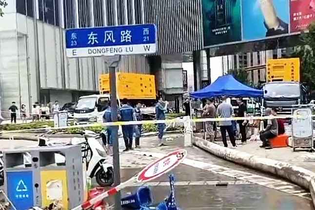 太原浩辰企业合规咨询有限公司排涝突击队在排涝现场
